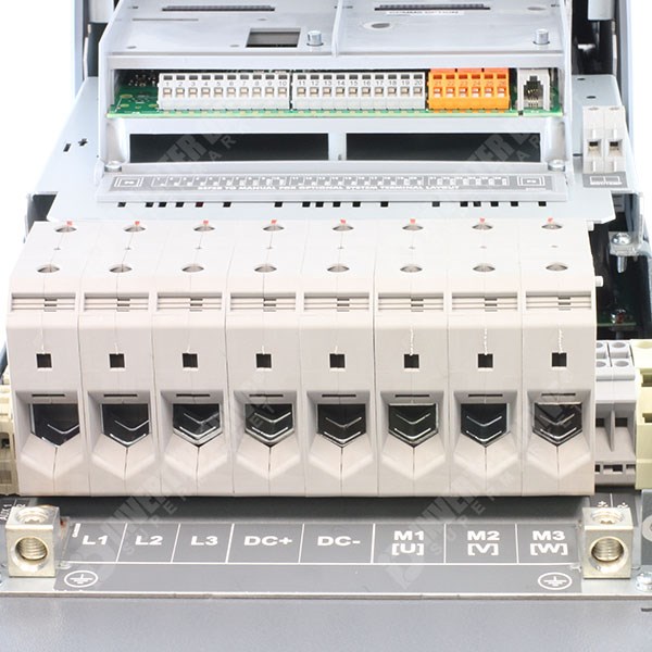 Photo of Parker SSD 690PF 90kW/110kW 400V AC Inverter Drive, Dual Encoder, DBR, 110V Fan
